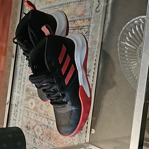 Adidas basketball shoes size 11k (own the game) - Picture 3 of 8